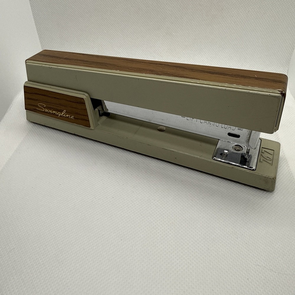 Swingline Stapler Vintage 767 Tan Beige With Wood Trim Woodgrain